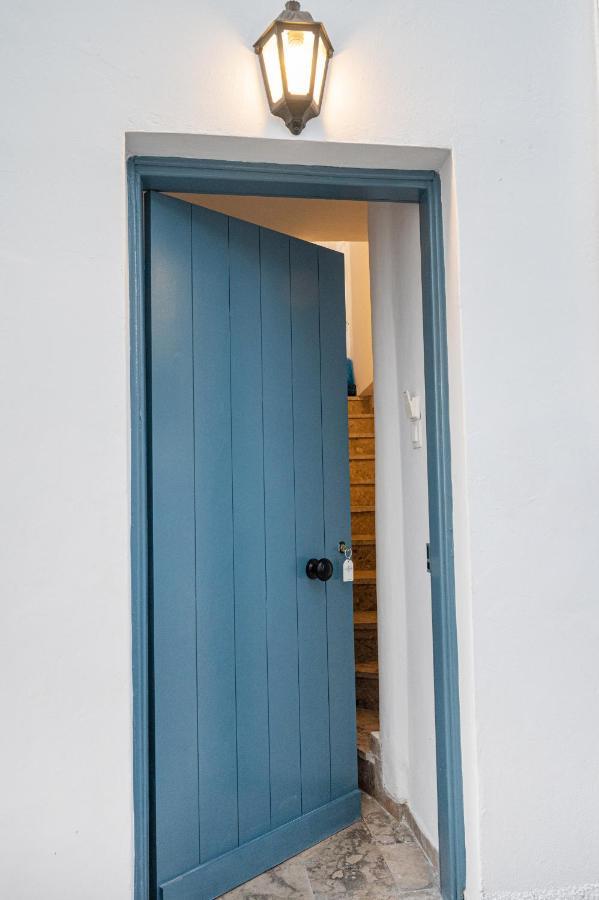 The White Rose Apartment Poros Town Exteriör bild