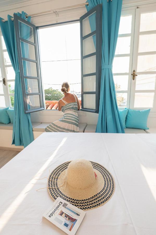 The White Rose Apartment Poros Town Exteriör bild